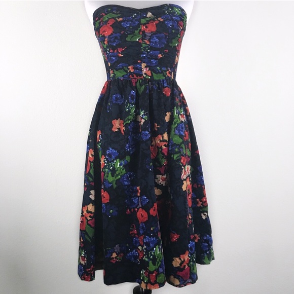 Anthropologie Dresses & Skirts - Anthro HD in Paris Paca Dress Floral Smocked 2
